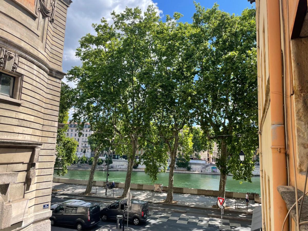 Appartement Cosy Au Coeur Du Vieux リヨン エクステリア 写真