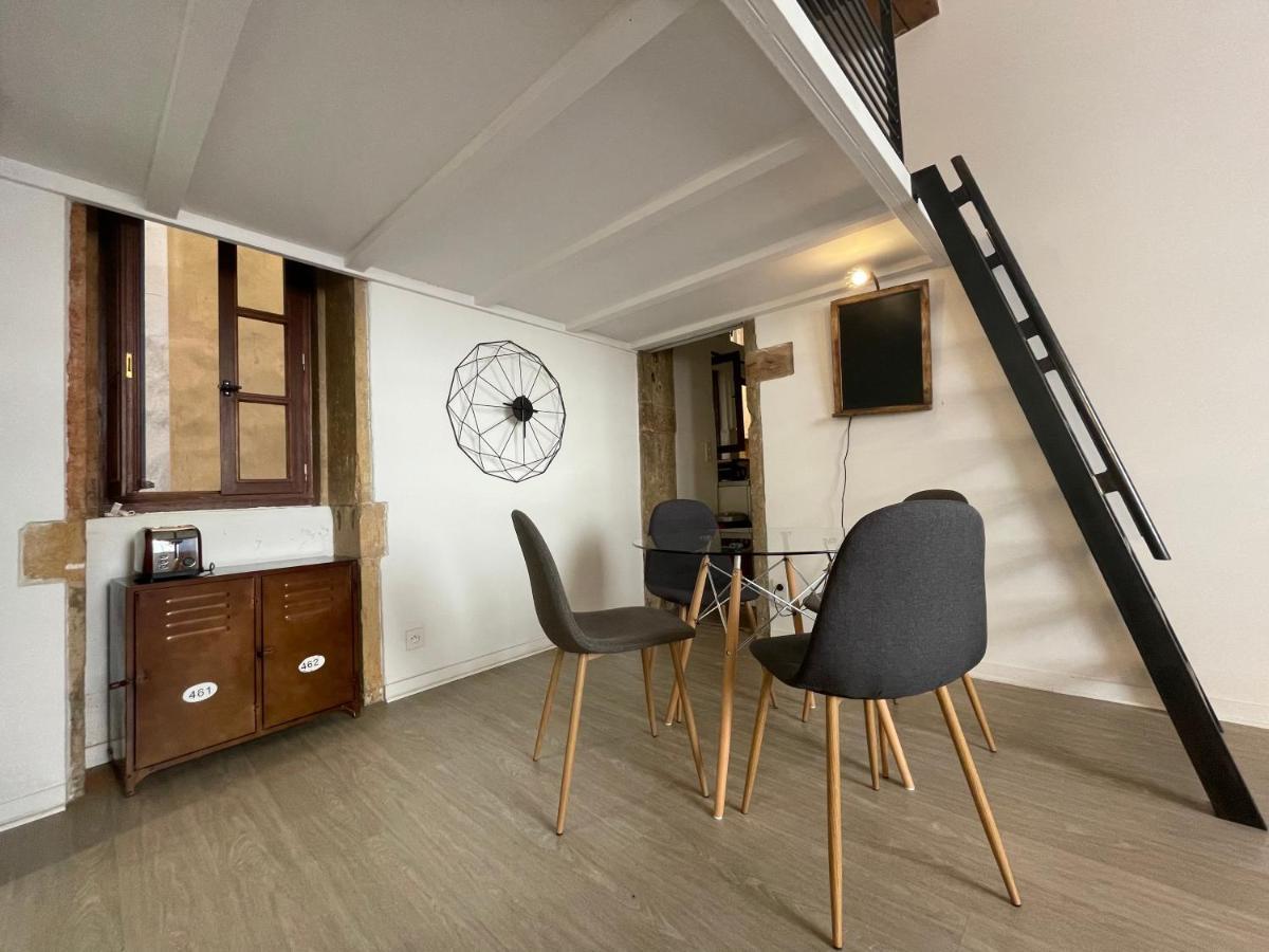 Appartement Cosy Au Coeur Du Vieux リヨン エクステリア 写真